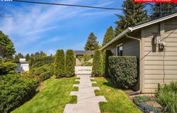 8305 NW FRUIT VALLEY RD, Vancouver, WA 98665