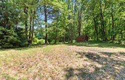 33 Hillview Lane, Lewiston, ME 04240