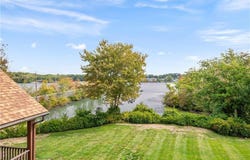 2 Douglas Pike, Smithfield, RI 02917
