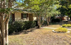 1206 Crestwood Drive, Cleburne, TX 76033