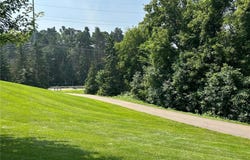178 Primrose Court, Vadnais Heights, MN 55127
