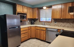130 NE 12TH Ave, Canby, OR 97013
