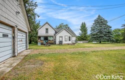 1385 W Cutler Road, Edmore, MI 48829