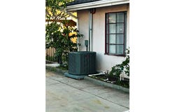 843 W Walnut, Monrovia, CA 91016