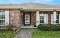 1445 W Highland Avenue, Aransas Pass, TX 78336