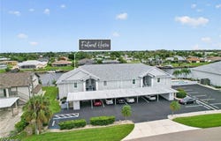 3927 SE 11th Place, Cape Coral, FL 33904