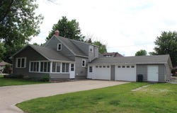 400 Main Street, Breda, IA 51436