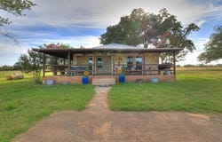 17188 Wildhorse Pass, Marion, TX 78124
