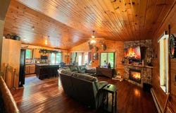 1032 Bonnieview Road, Wilmington, NY 12997