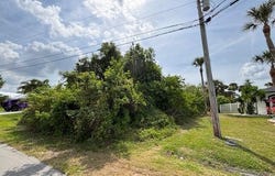 1486 SW Bartell Avenue, Port Saint Lucie, FL 34953
