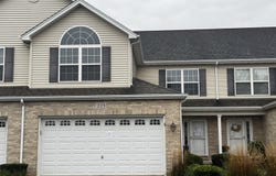 215 Geraldine Court, Somonauk, IL 60552