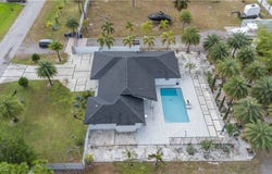 809 Calvin Avenue, Lehigh Acres, FL 33972
