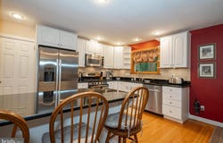 643 CRESTWOOD ROAD, WAYNE, PA 19087