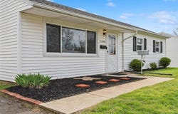 2598 Galewood Street, Kettering, OH 45420
