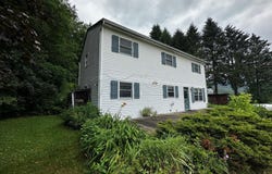 89 Lyon Road, Royalton, VT 05068