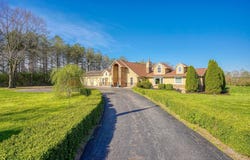 4251 Harrisburg Georgesville Road, Grove City, OH 43123