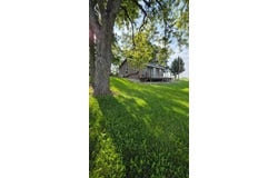 4744 NE Ridgeway Dr, Hamilton, MO 64644