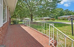 55 Glenn, Hartwell, GA 30643