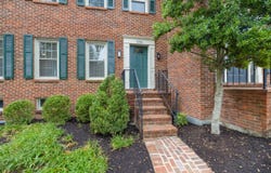 292 Chippendale Circle, Lexington, KY 40517