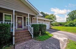 412 Sandalwood Drive, Hixson, TN 37343