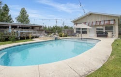 490 Quail Hollow Boulevard, Chipley, FL 32428