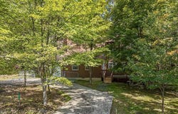 153 Segatti Circle, Bushkill, PA 18324