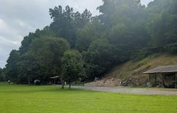 4661 Clarks Ferry Rd, Draper, VA 24324