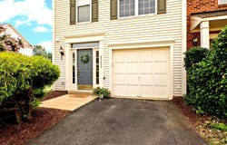 45433 CLARKES CROSSING SQUARE, STERLING, VA 20164