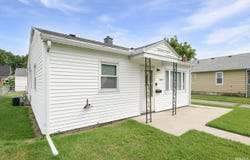 1726 Homewood Avenue, Mishawaka, IN 46544-2642