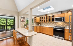 15 Springwood Way, East Hampton, NY 11937