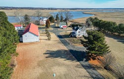 806 Back Neck Road, Fairfield Township, NJ 08515