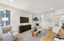 286 E 4th Avenue, Columbus, OH 43201