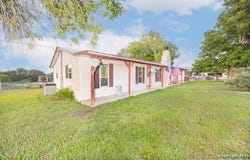 1628 County Road 357, Utopia, TX 78884
