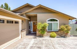 1542 SW Yucca Drive, Grants Pass, OR 97527