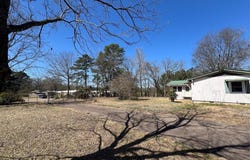 1822 N US Highway 259, Broken Bow, OK 74728