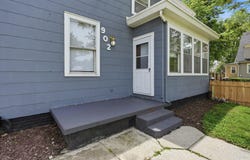 902 Lake Avenue, Fort Wayne, IN 46805