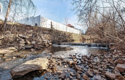 1002 E Ridgeway Avenue, Waterloo, IA 50702