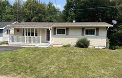 1830 W Christine, Ishpeming, MI 49849-3107
