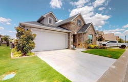 9604 Creekwood Drive, Denton, TX 76207