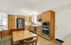 8038 Sydney Lane, Avon, IN 46123