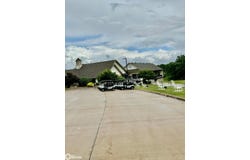 5546 FAIRWAY Drive, Burlington, IA 52601