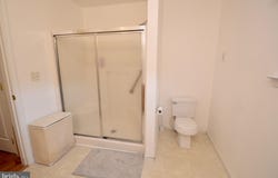 8 TOBY WELLS COURT, DELRAN, NJ 08075