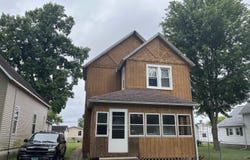 404 N BEECH Street, Centralia, IL 62801