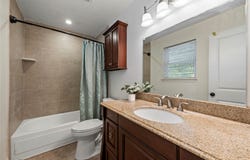 241 Crockett Lane, Hewitt, TX 76643