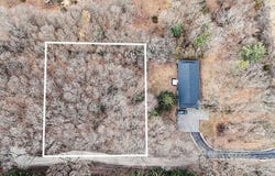 77 Landall Lane SE, Ada, MI 49301