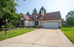 399 Conestoga Drive, Chesterton, IN 46304