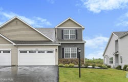 3302 Brianna Boulevard, North Greenbush, NY 12180