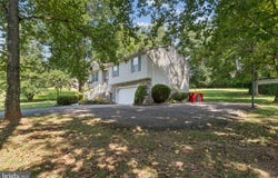 10 CAROL TRAIL, FAIRFIELD, PA 17320