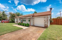 700 E Mission Street, Crowley, TX 76036