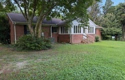 2921 Frying Pan Farm Lane, Wicomico, VA 23072